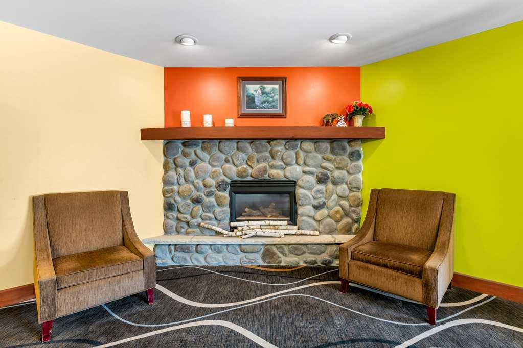 Econo Lodge Inn & Suites Eau Claire Interior foto